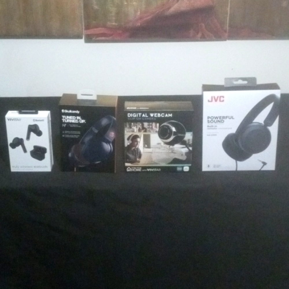 Head phones, digital webcam buddle deal.